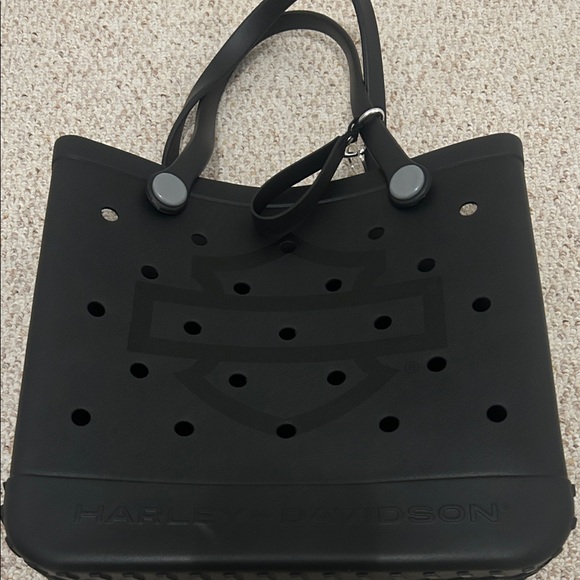 Harley-Davidson Black Perforated Tote Bag - Picture 2 of 5